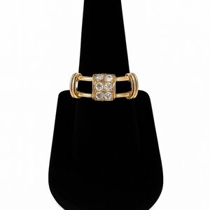 Stunning Gold Tone Crystal Ring – Size 5.75
